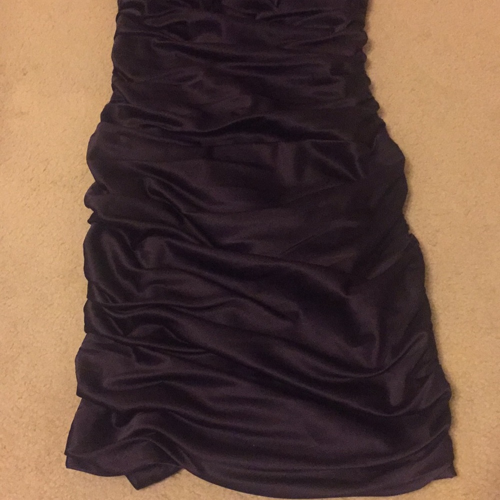 Cachet Dress - Picture 4 of 8